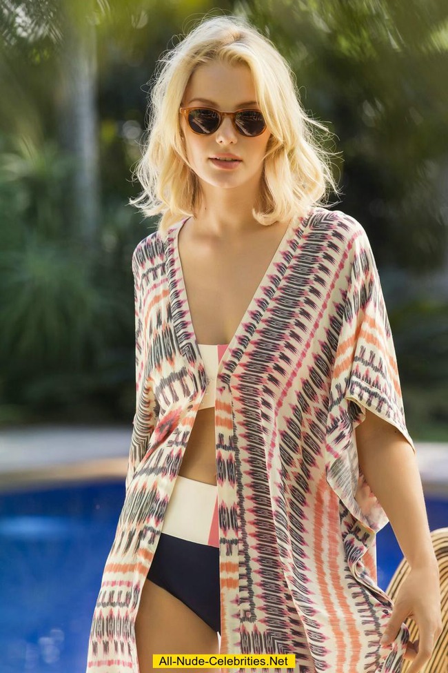 Gintare Sudziute On A Hot Summer Day 12