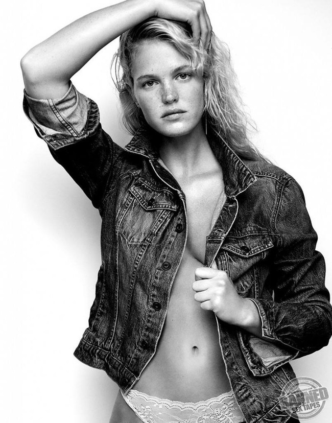 Glamour Hottie Erin Heatherton 01