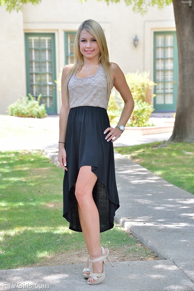 Kendall Perfect Ass 00