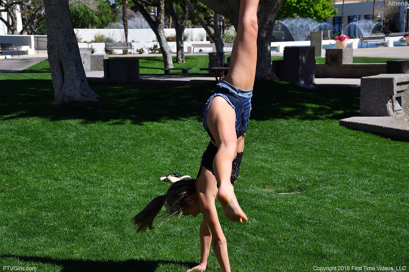 The Sexy Cheerleader 12