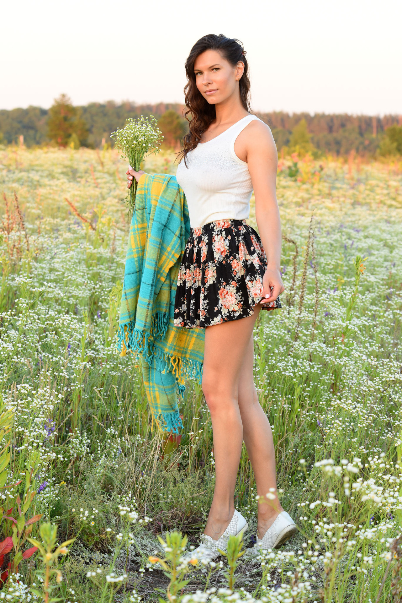 Suzanna Limona 20