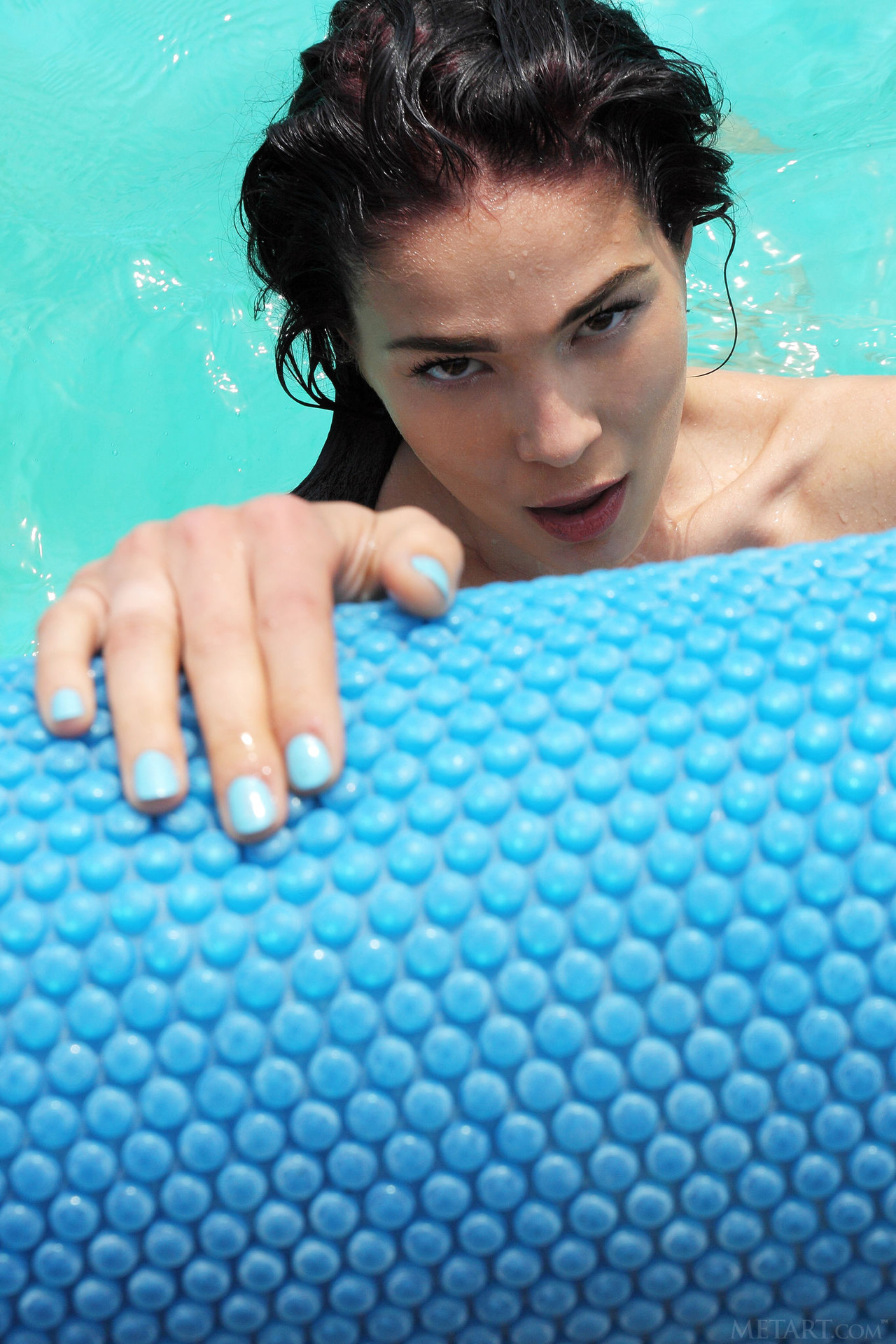 Hot & Wet 02