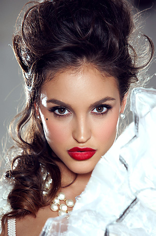 Jaclyn Swedberg